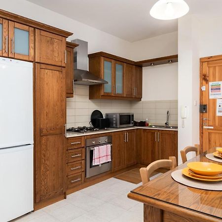 Spacious, Bright & Cosy 2 Bedroom 2 Bathroom Apartment - Msida Uni Heights Bagian luar foto
