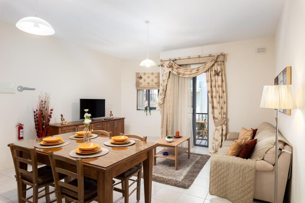 Spacious, Bright & Cosy 2 Bedroom 2 Bathroom Apartment - Msida Uni Heights Bagian luar foto